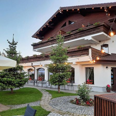 Pensiune & Restaurant Victoria Păltiniş Buitenkant foto